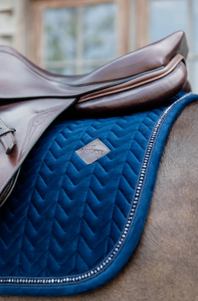 Mandil Saddle Pad Velvet Pearls