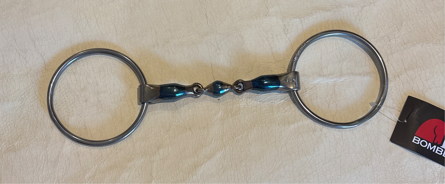 Large loose ring elliptical bombers