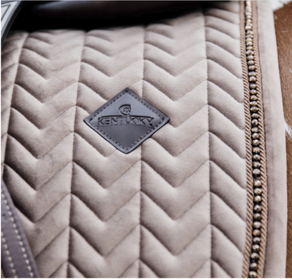 Mandil Saddle Pad Velvet Pearls